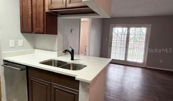 208 AFTON Sq 204, Altamonte Springs, FL 32714