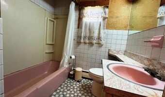 2304 W Greenleaf St, Allentown, PA 18104