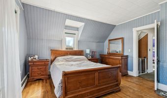 45 Allen St, Barre, VT 05641
