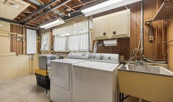 2406 N Lafayette St, Arlington Heights, IL 60004