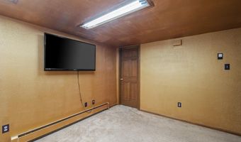 309 SIOUX Dr, Cheyenne, WY 82009