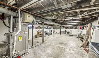 76 S 11th Ave, Beech Grove, IN 46107