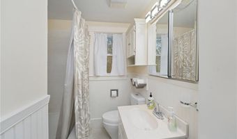 1737 Wampanoag Trl, Barrington, RI 02806