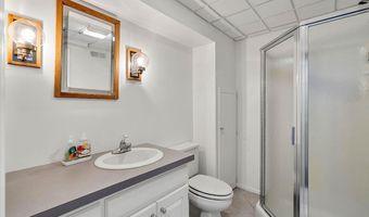 56 Oak Dr, Bedford, NH 03110