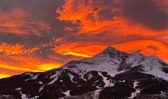 27 A HEAVY RUNNER Rd 27A, Big Sky, MT 59716
