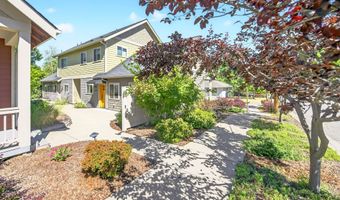 1245 Iowa St, Ashland, OR 97520