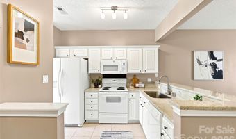 1323 Anthem Ct, Charlotte, NC 28205