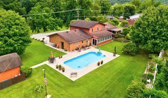 9333 Oak Hill Dr, Ashland, KY 41102