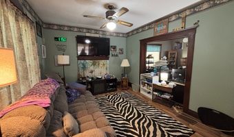 230 Pleasant St, Ashland, OH 44805