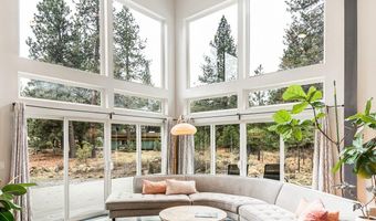 19354 Kiowa Rd, Bend, OR 97702