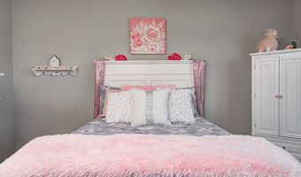 2245 Meadow Crk, Avon, IN 46123