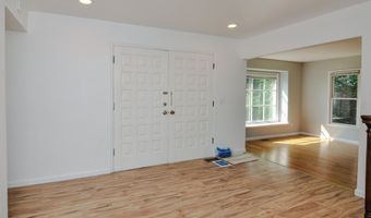 3187 Plymouth Rd Rd, Ann Arbor, MI 48105