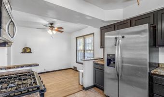 1015 N 13th St, Beatrice, NE 68310