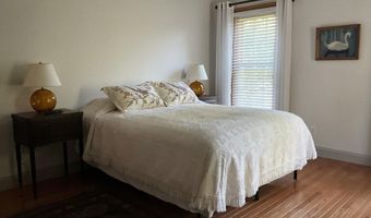 24 Rondout Ln, Accord, NY 12404