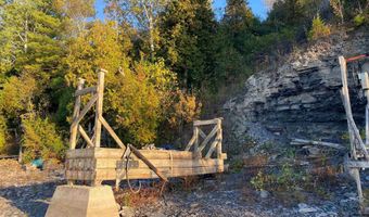 78 Way Lane Ext, Bridport, VT 05734