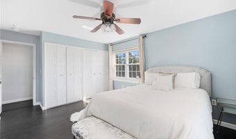 37 Bullocks Point Ave 3C, East Providence, RI 02915