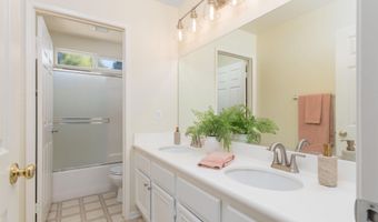 5088 Mendip St, Oceanside, CA 92057
