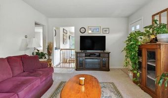 415 Ridge Rd, Bath, ME 04530