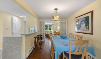 405 Village Dr, Bourne, MA 02532