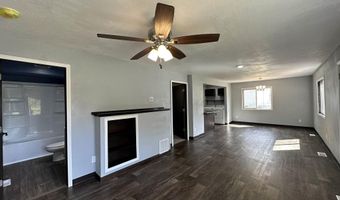 316 N Main St, Albia, IA 52531
