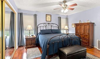 7108 Vivian Dr NE, Albuquerque, NM 87109