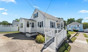 136 Frankfort St, Cranston, RI 02910