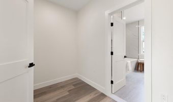 4911 BAYARD Blvd, Bethesda, MD 20816