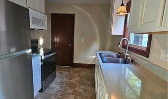 97 Hawthorne Ave Lower, Akron, OH 44303