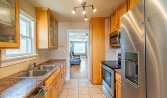 2903 SNYDER Ave, Cheyenne, WY 82001