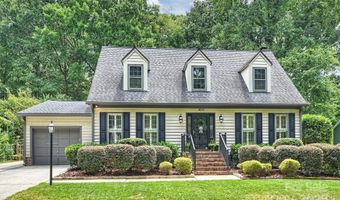 4301 Meadowridge Dr, Charlotte, NC 28226