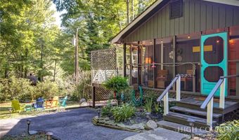 408 Clubhouse Dr, Banner Elk, NC 28604