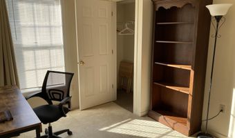 432 South St C6, Bennington, VT 05201