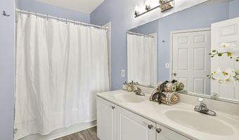 4551 STRUTFIELD Ln 4215, Alexandria, VA 22311