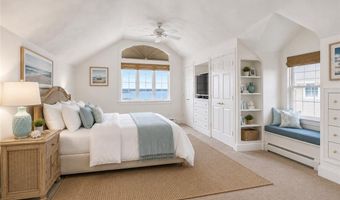 41 Buena Vista Dr, North Kingstown, RI 02852