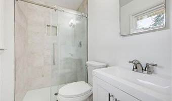 1089 Chatsworth Dr, Avondale Estates, GA 30002