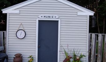 940 Gage St, Bennington, VT 05201