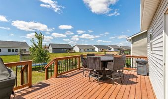 1924 17th St SE, Altoona, IA 50009