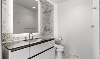 1781 N PIERCE St 1702, Arlington, VA 22209