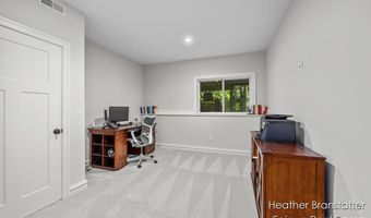 4936 W Village Trl SE, Ada, MI 49301