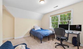 136 Davis Rd, Acton, MA 01720