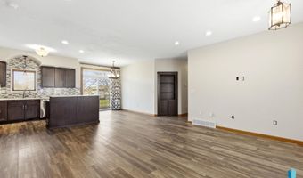 1500 E Birch St, Brandon, SD 57005