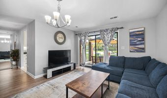 1415 W Partridge Ln 5, Arlington Heights, IL 60004