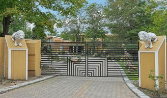 16 Schaffer Rd, Alpine, NJ 07620