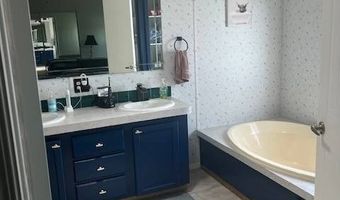 447 Goldenrod Cir S, Auburndale, FL 33823