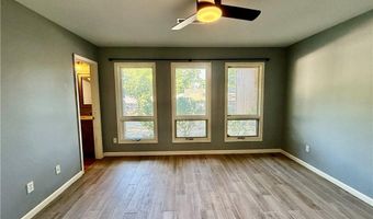 11 Mellor Ln, Bella Vista, AR 72715