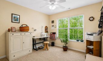 367 Emerald Ln, Algonquin, IL 60102