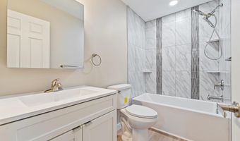 319 Berry Ln, Barboursville, WV 25504