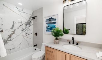 2568 Abedul St, Carlsbad, CA 92009