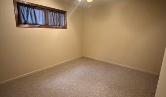 1902 E Lucas St, Algona, IA 50511
