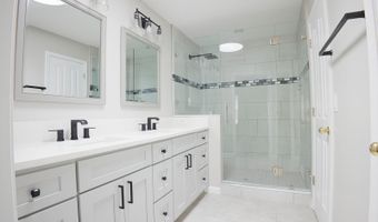 1524 LINKSIDE Dr, Atlantic Beach, FL 32233